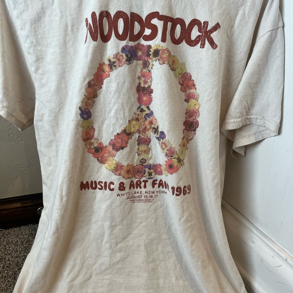 Woodstock Shirt Short Sleeve Crew Neck Concert Shirt Band Tee L Gildan 2020 - Picture 2 of 8